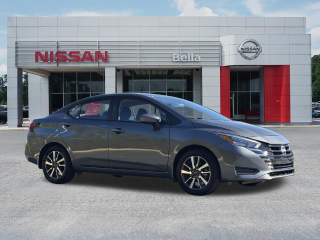 Certified 2025 Nissan Versa SV w/ Trunk Package FWD image 1