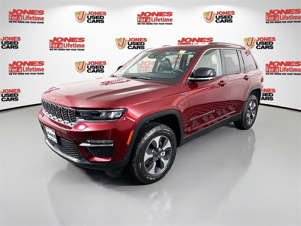 Used 2022 Jeep Grand Cherokee Limited 4xe image 16