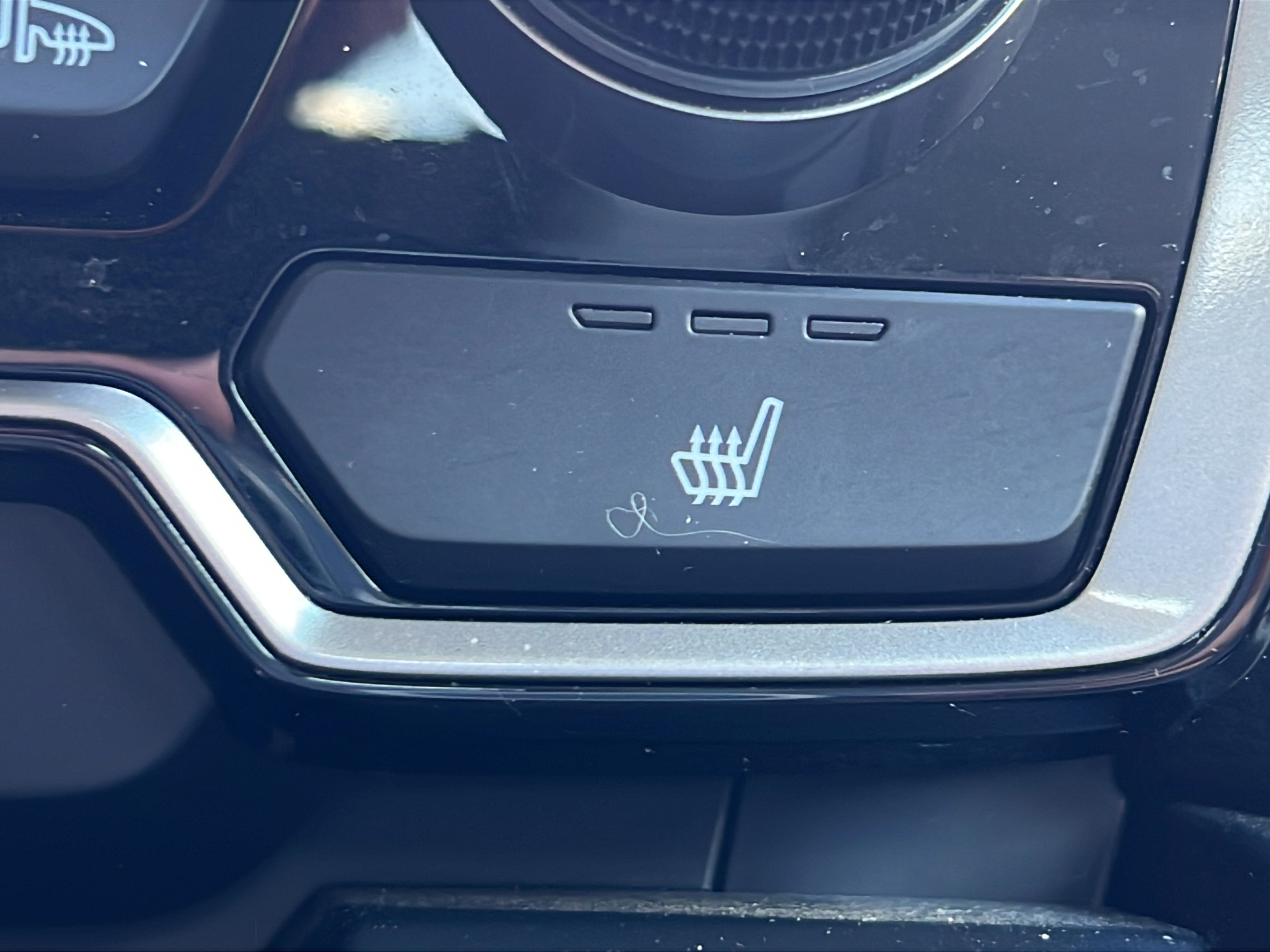 Used 2020 Honda CR-V EX-L image 17