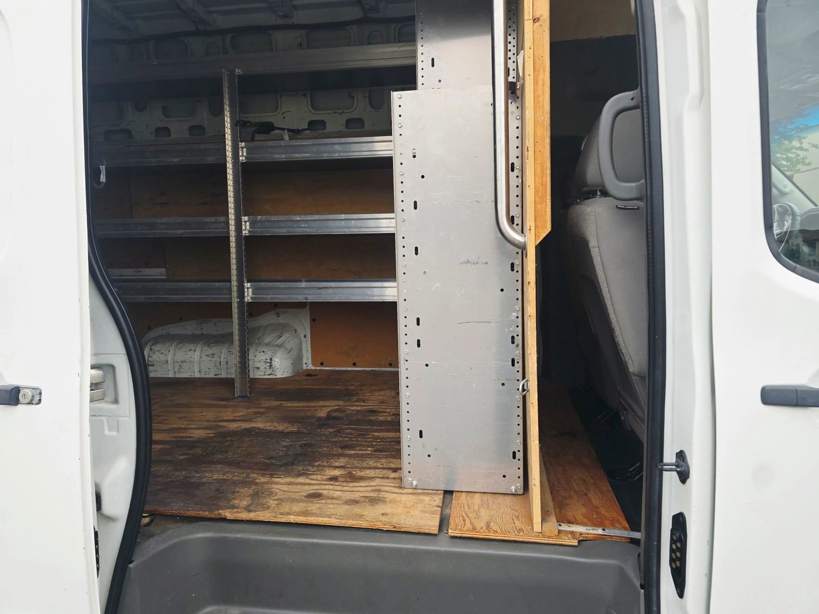 Used 2017 Nissan NV 2500 SV w/ Technology Package image 33