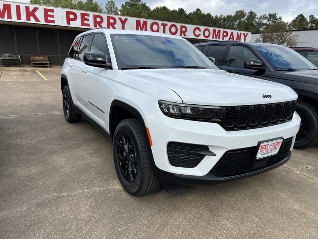 New 2025 Jeep Grand Cherokee Altitude
