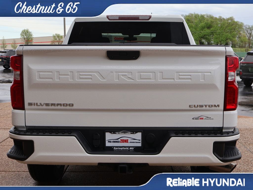 Used 2020 Chevrolet Silverado 1500 Custom w/ Custom Value Package image 5