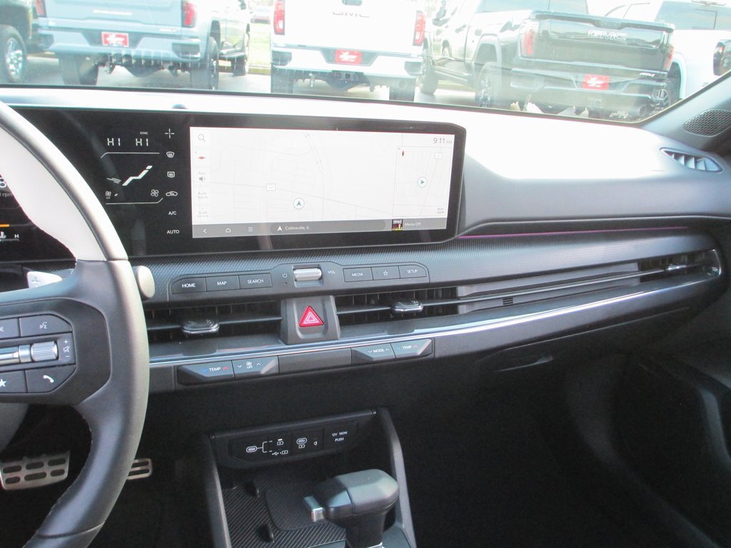 Used 2025 Kia K4 GT-Line Turbo image 25