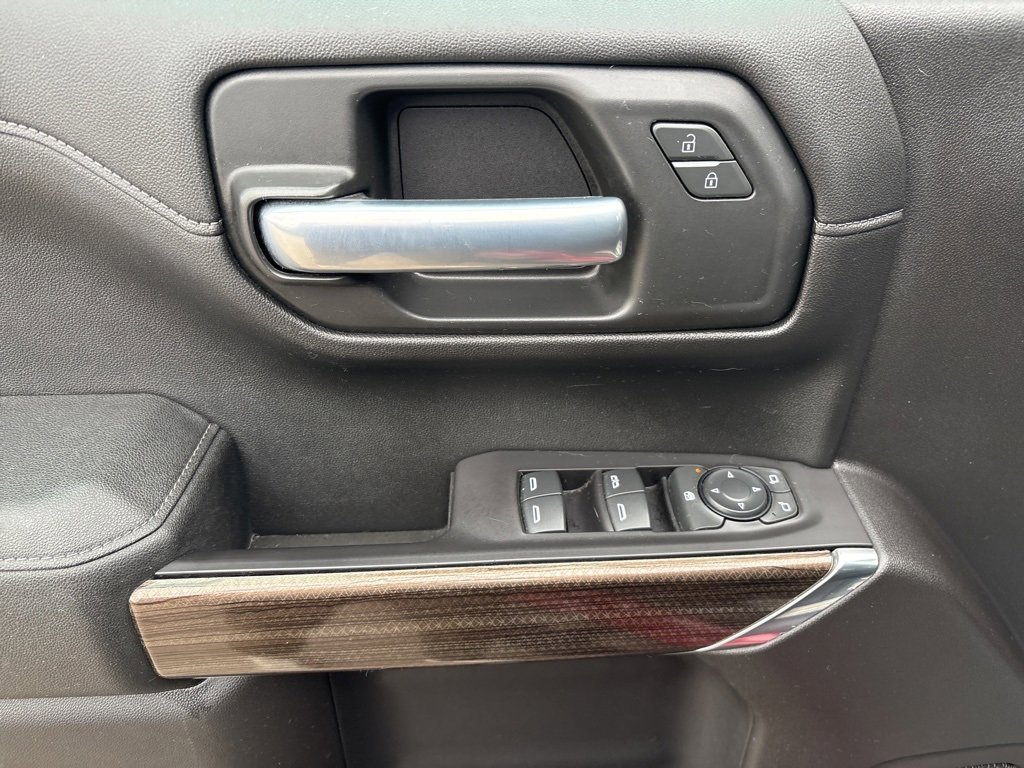 Used 2020 Chevrolet Silverado 1500 LT Trail Boss image 18