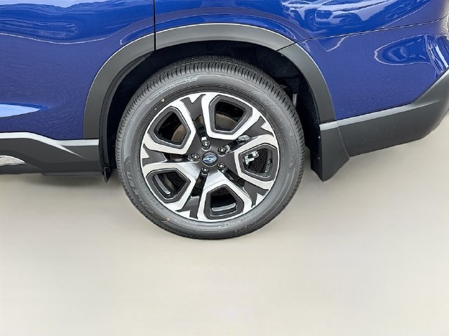 New 2026 Subaru Ascent Limited AWD/4WD image 24