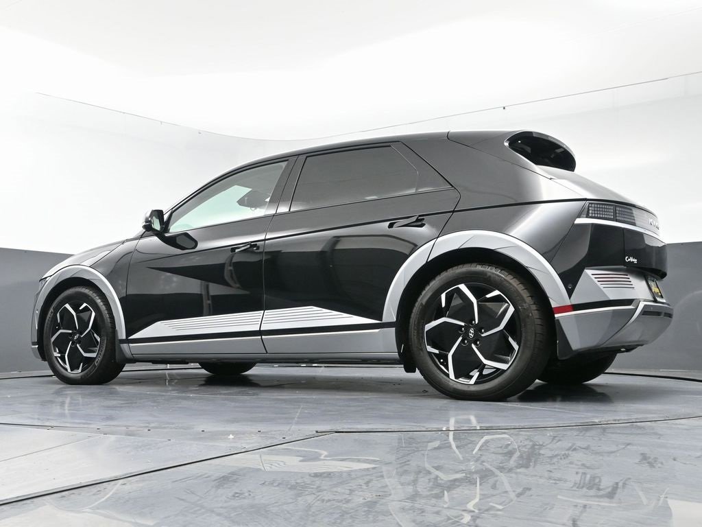 Used 2024 Hyundai Ioniq 5 Limited image 55
