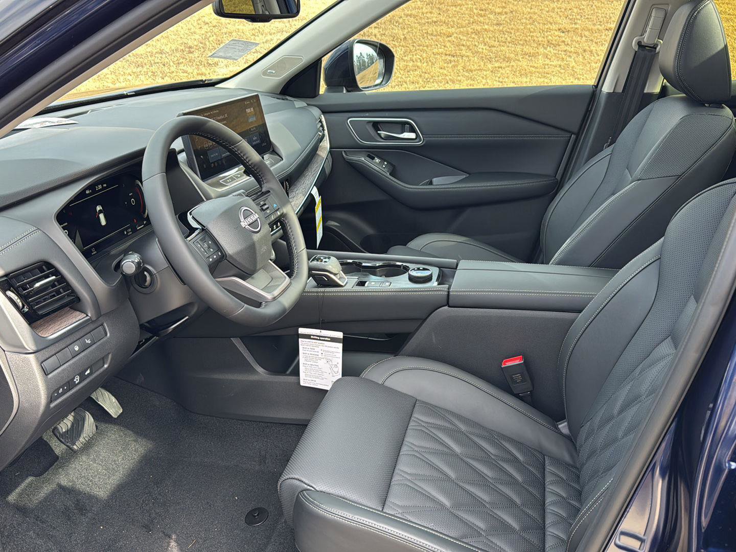 New 2026 Nissan Rogue Platinum w/ Platinum Premium Package image 8
