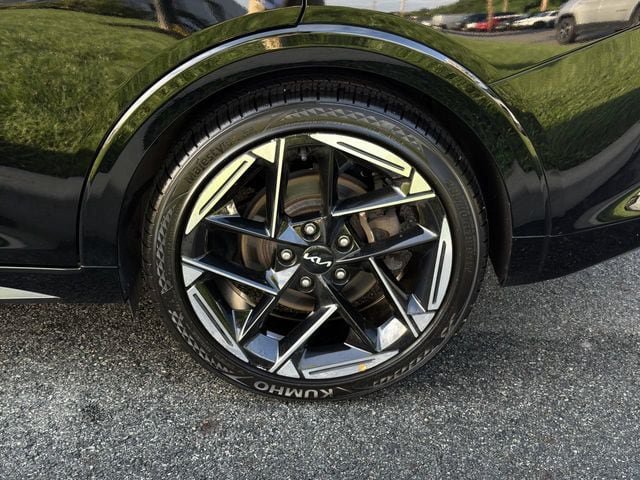 Used 2025 Kia K4 GT-Line w/ GT-Line Premium Package FWD image 11