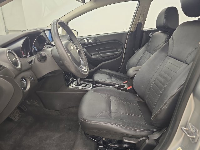 Used 2014 Ford Fiesta Titanium FWD image 19