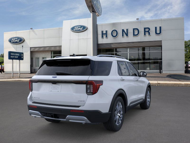 New 2026 Ford Explorer Platinum image 8