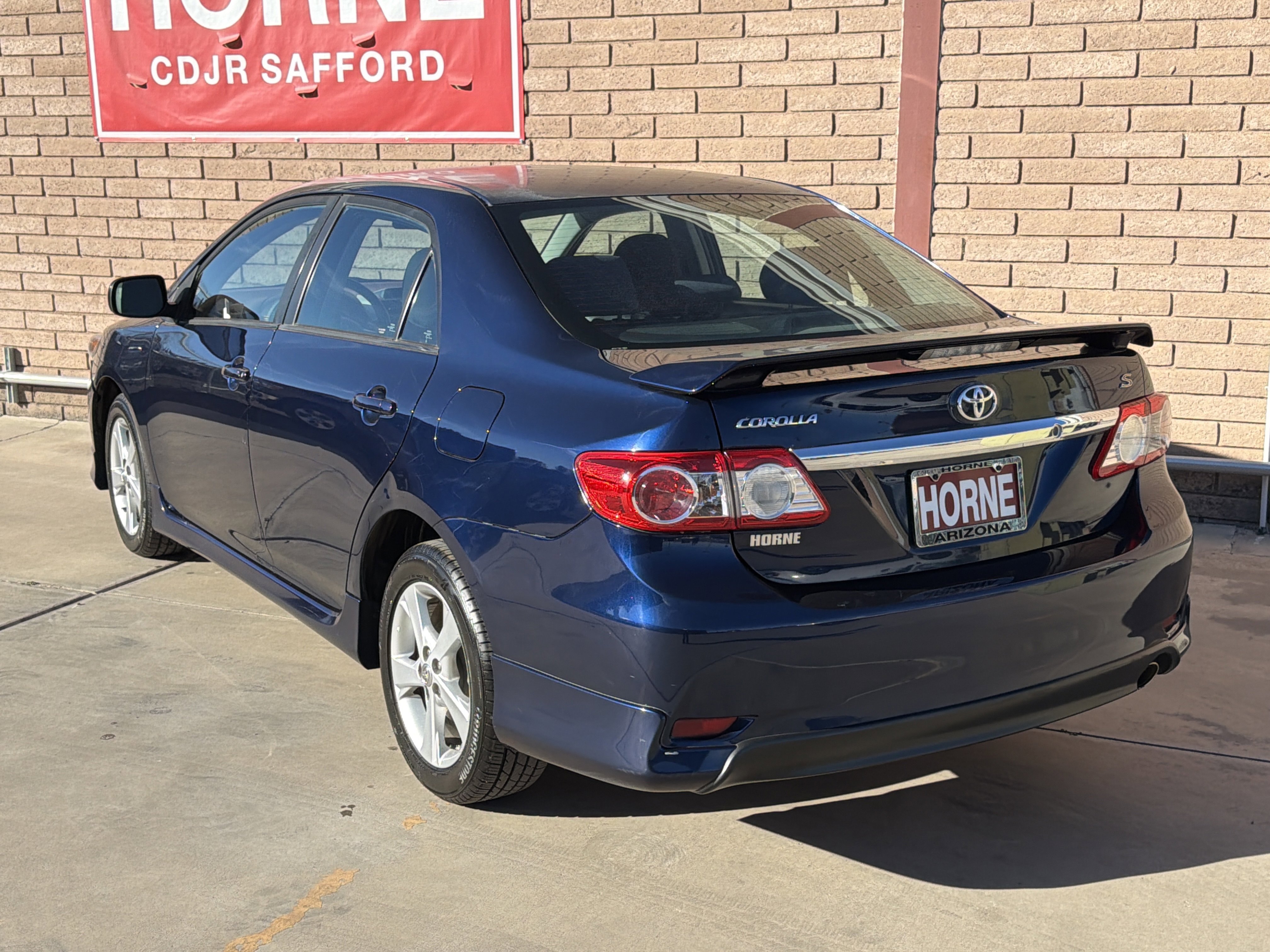 Used 2013 Toyota Corolla image 3