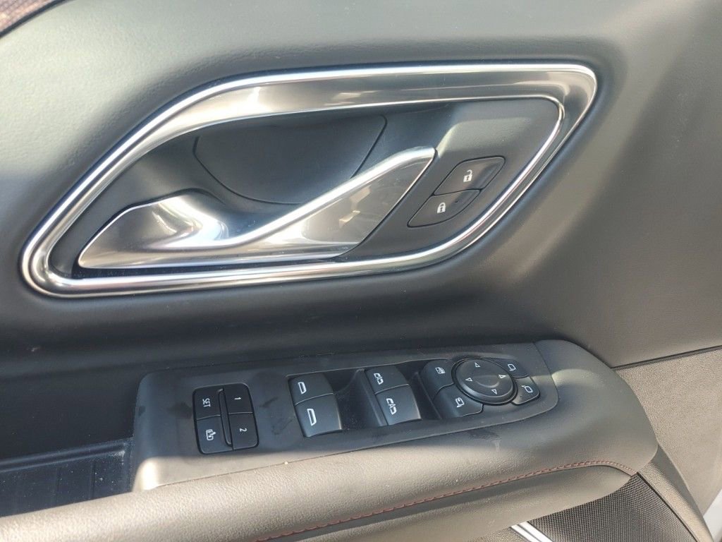 Used 2024 Chevrolet Tahoe RST w/ Luxury Package image 14