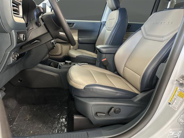 New 2026 Ford Maverick Lariat w/ 4K Tow Package image 4