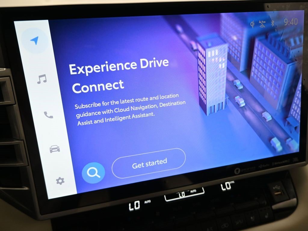 Used 2023 Toyota Sequoia Capstone image 17