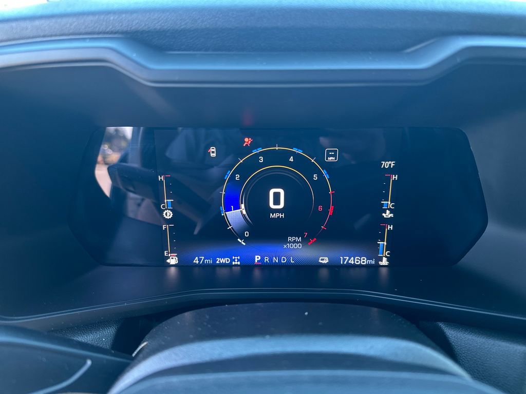 Used 2023 Chevrolet Colorado Trail Boss w/ Technology Package AWD/4WD image 15