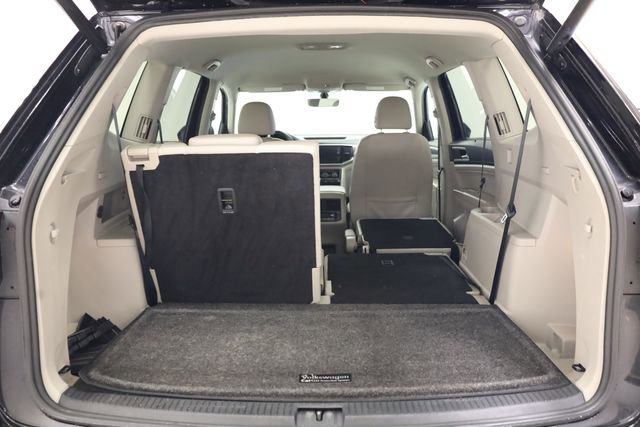 Used 2022 Volkswagen Atlas SE w/ Black Wheel Package image 33