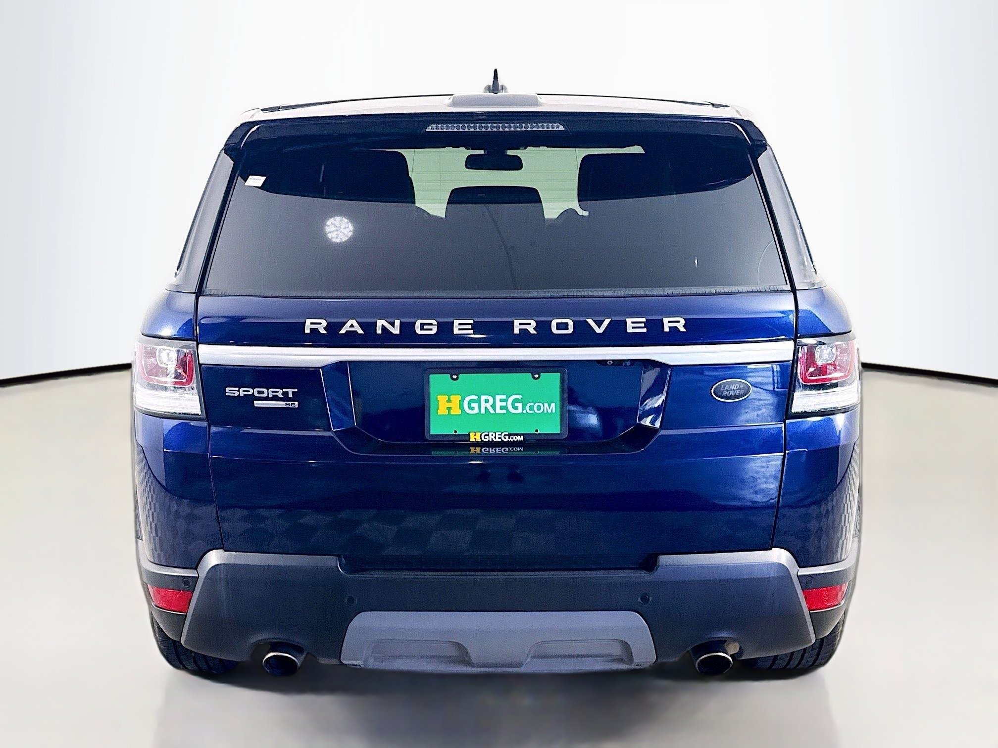 Used 2016 Land Rover Range Rover Sport SE image 8