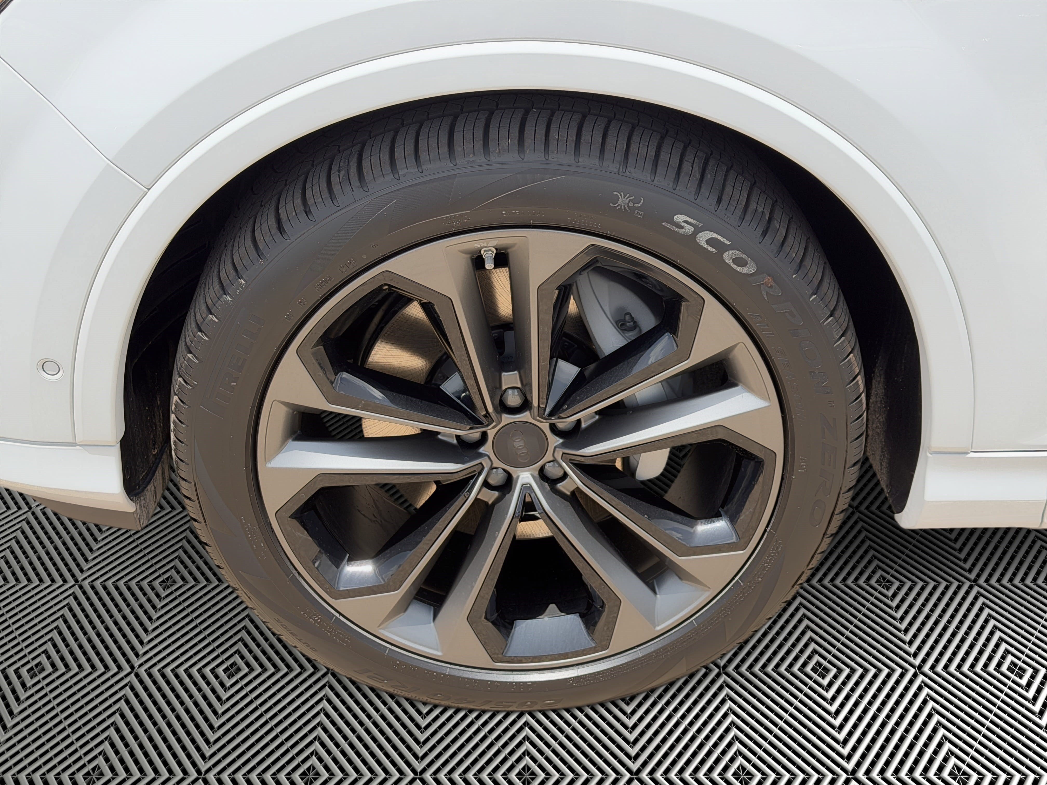 New 2026 Audi Q7 Premium Plus AWD/4WD image 12
