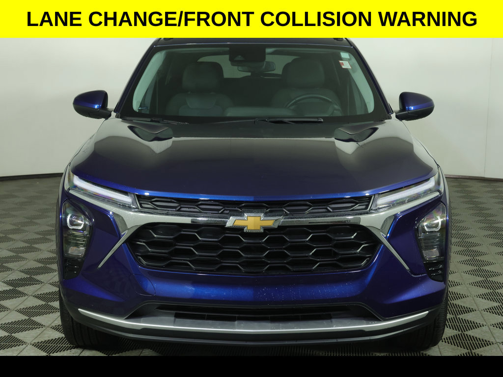 Certified 2024 Chevrolet Trax LT w/ Driver Confidence Package FWD image 9