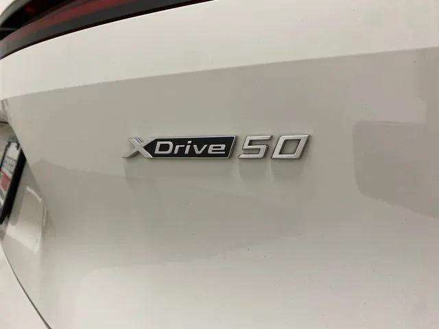 Used 2024 BMW iX xDrive50 w/ Premium Package AWD/4WD image 91