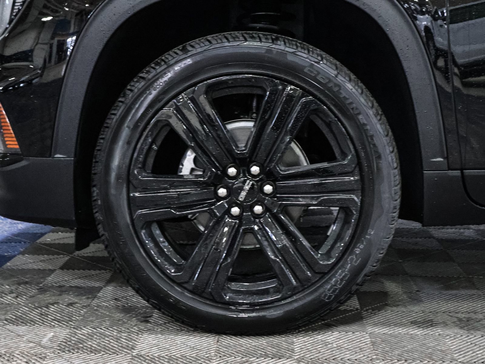 New 2026 GMC Acadia Elevation w/ Black Edition image 19