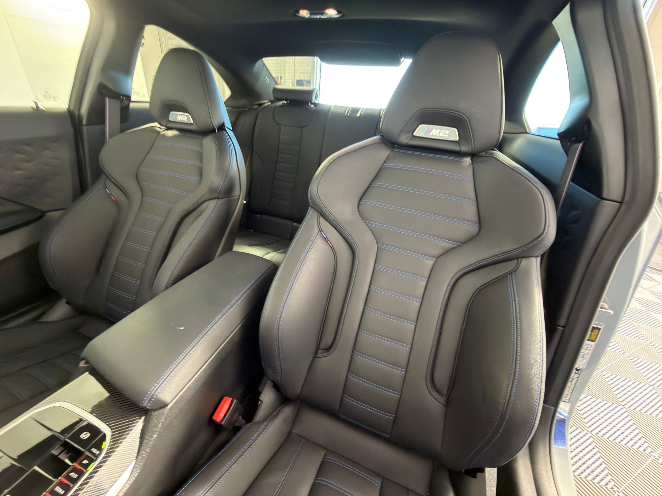 Used 2025 BMW M2 Coupe w/ Lighting Package image 22