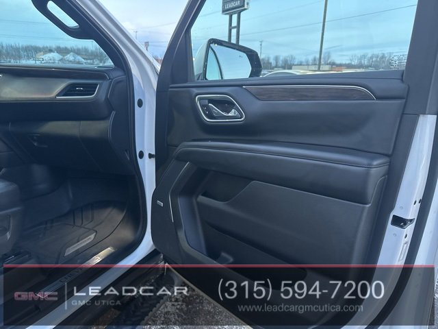 Used 2021 Chevrolet Tahoe Z71 w/ Z71 Signature Package image 17