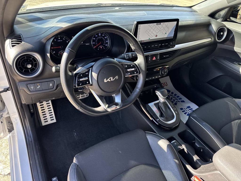 Used 2024 Kia Forte GT-Line w/ GT-Line Premium Package image 37