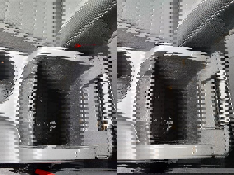 Used 2015 Ford C-MAX SE w/ Interior Protection Package image 22