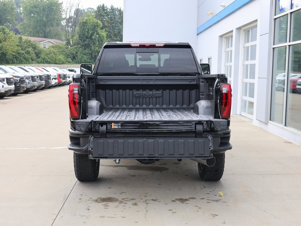 New 2025 GMC Sierra 2500 Denali w/ Denali Reserve Package image 36