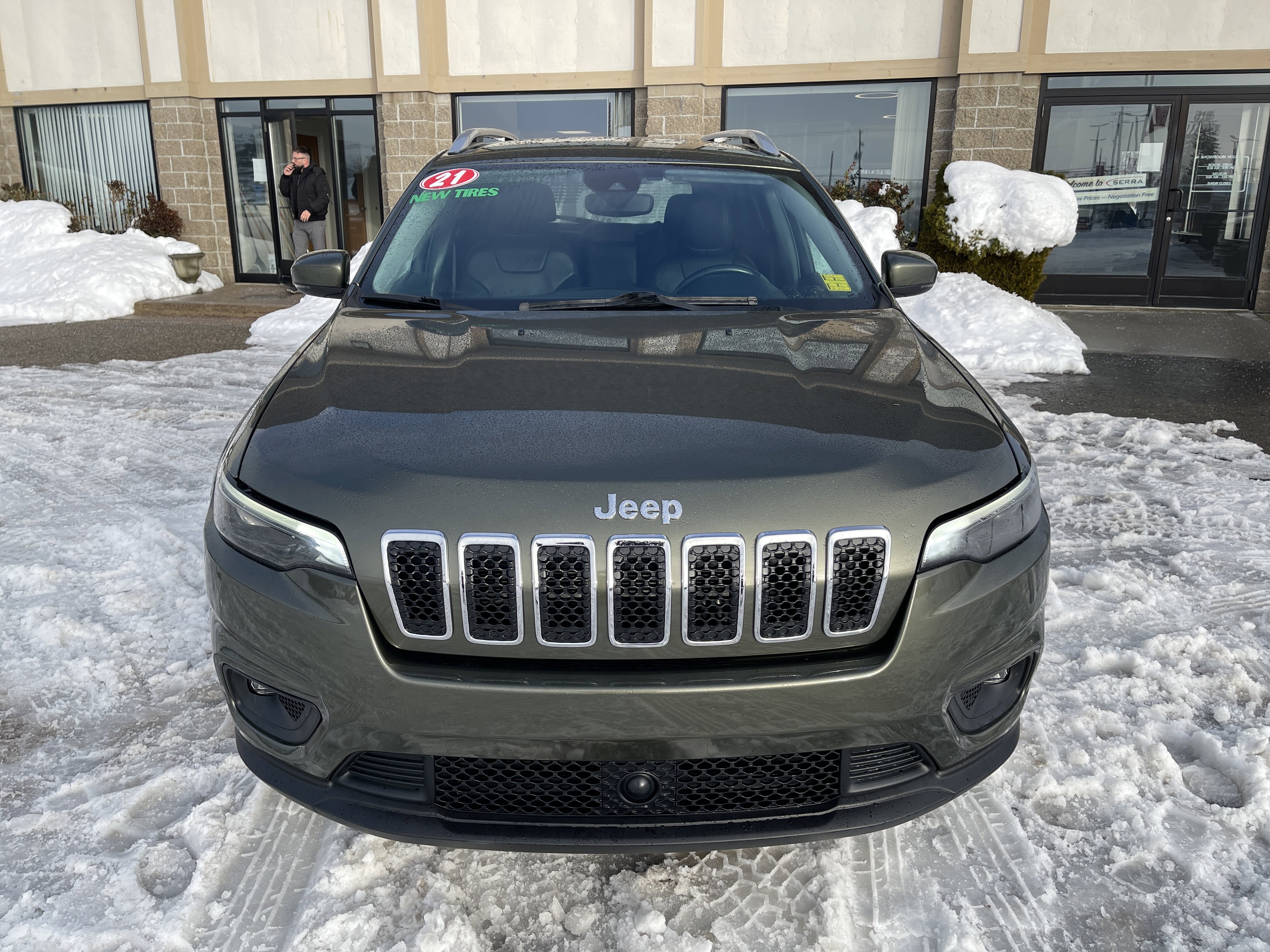 Used 2021 Jeep Cherokee Latitude Lux image 8