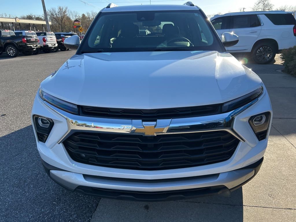 Used 2024 Chevrolet TrailBlazer LT image 4