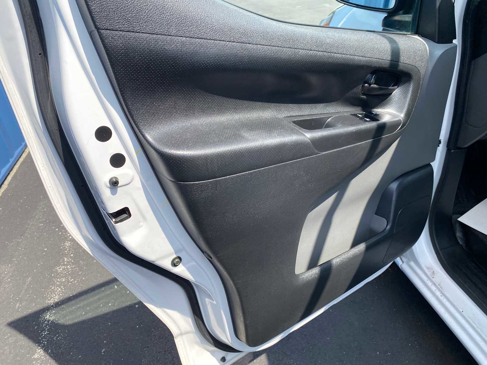 Used 2015 Chevrolet City Express LS FWD image 28