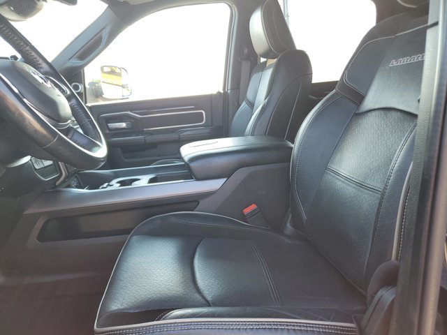 Used 2022 RAM 3500 Laramie AWD/4WD image 23
