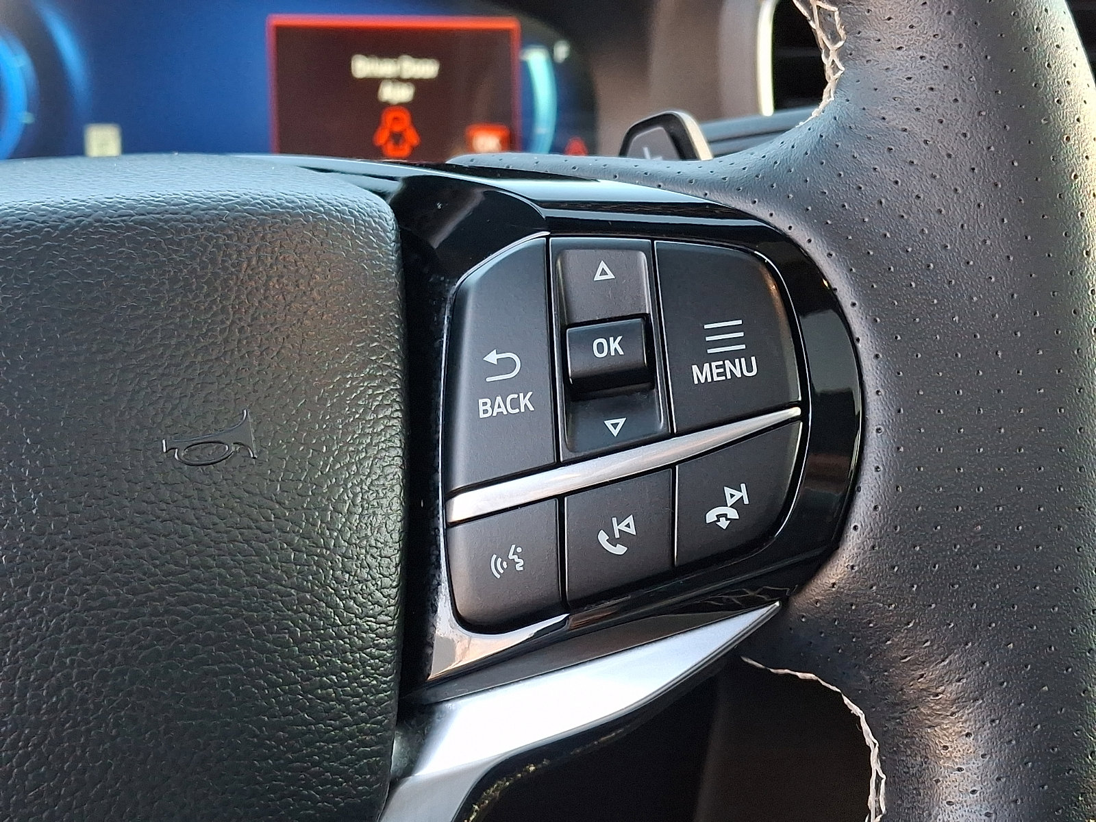 Certified 2023 Ford Explorer ST w/ Equipment Group 401A AWD/4WD image 24