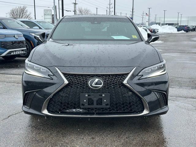 Used 2023 Lexus ES 350 F Sport image 2