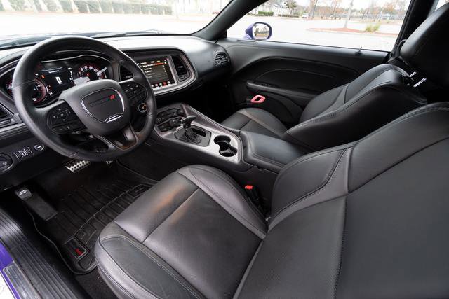 Used 2023 Dodge Challenger SXT w/ Plus Package image 21