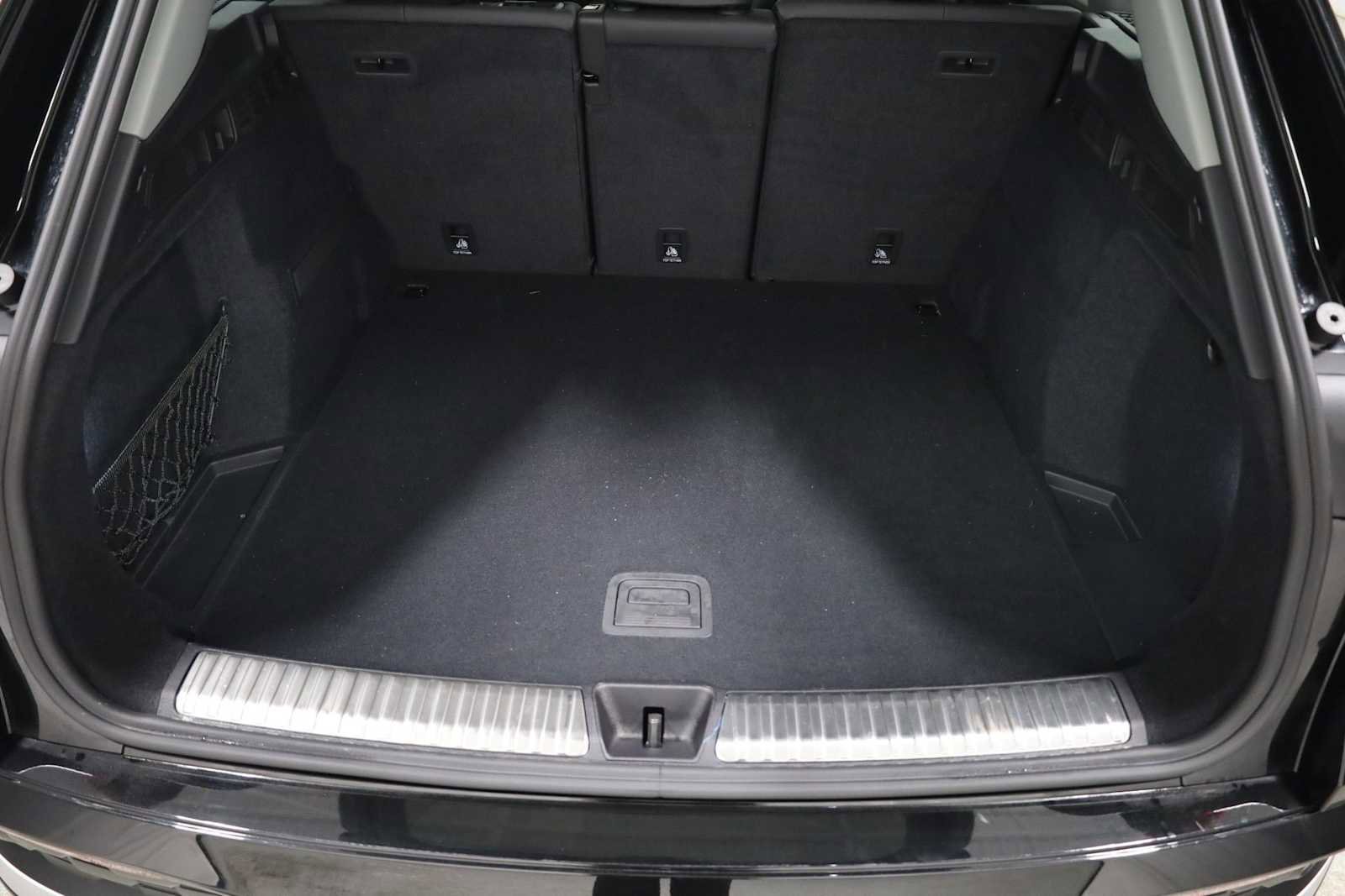 Certified 2025 Audi Q5 Premium Plus w/ Premium Plus image 38