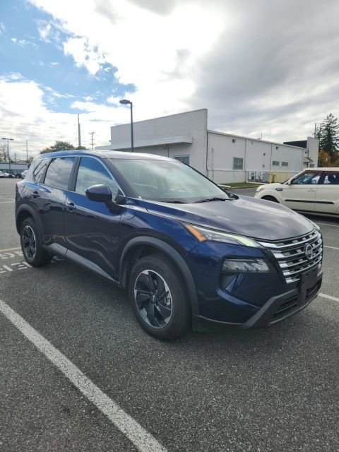 Used 2024 Nissan Rogue SV