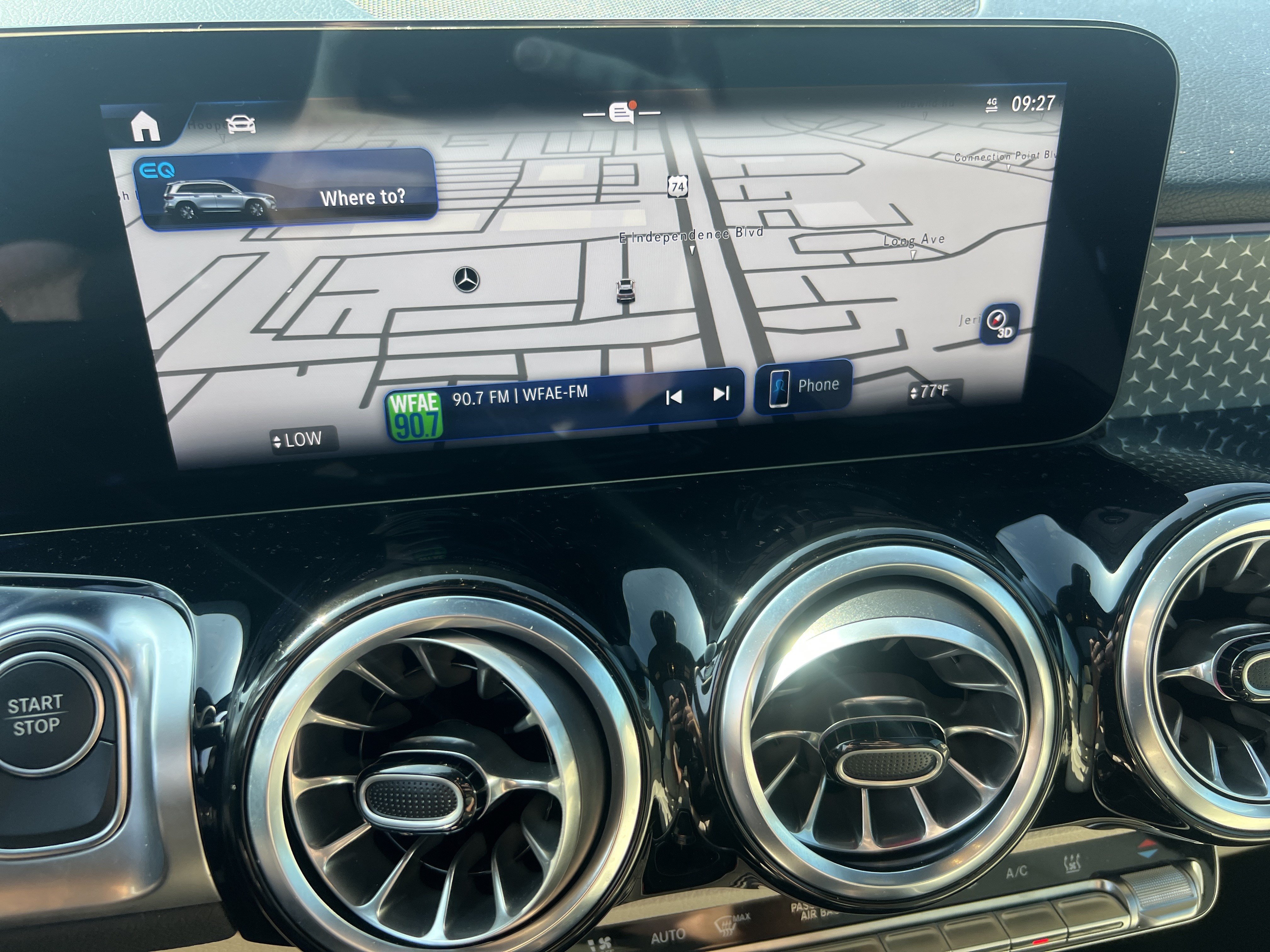 Certified 2025 Mercedes-Benz EQB 300 4MATIC image 27