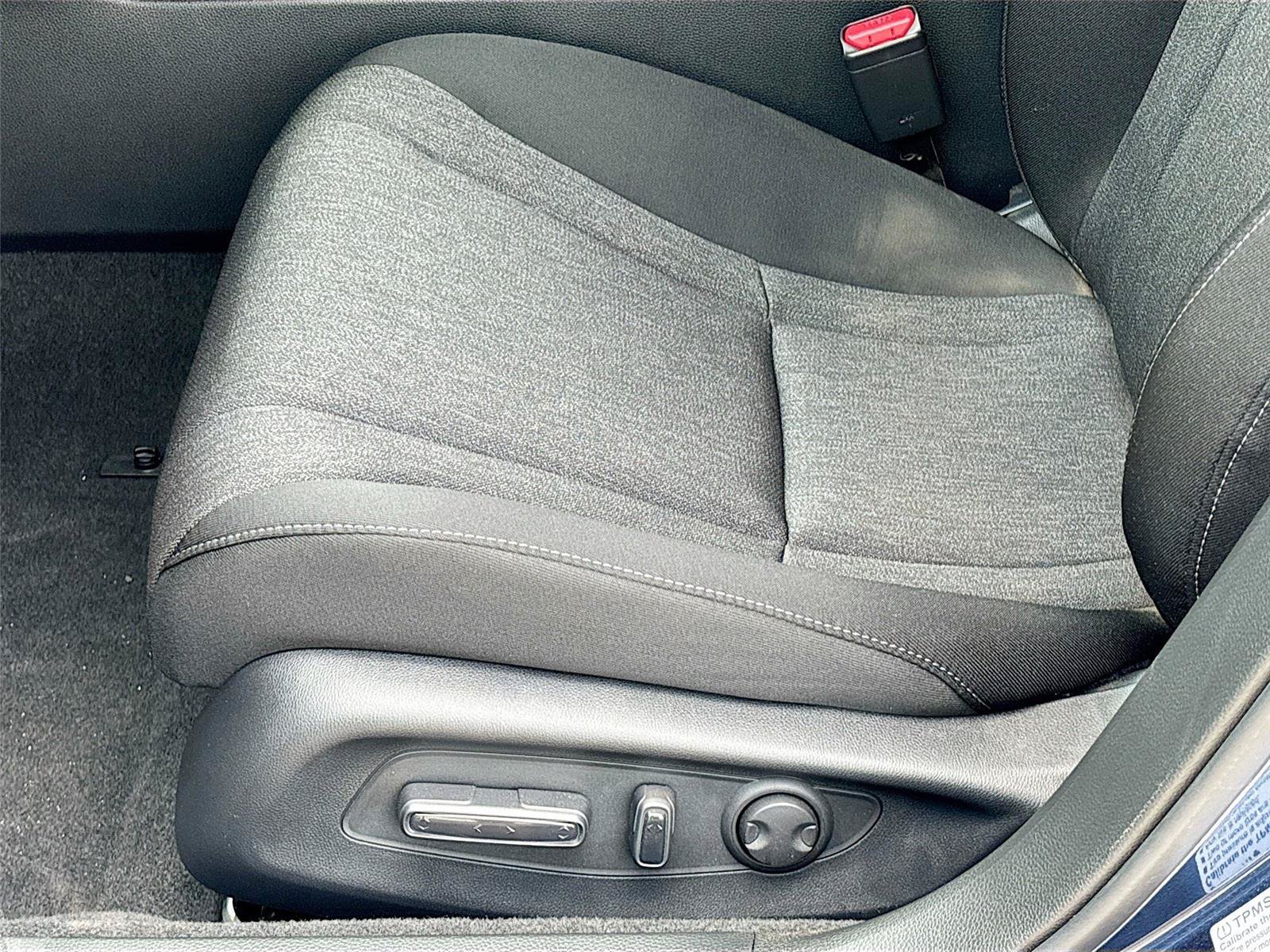 Certified 2025 Honda Accord SE image 21
