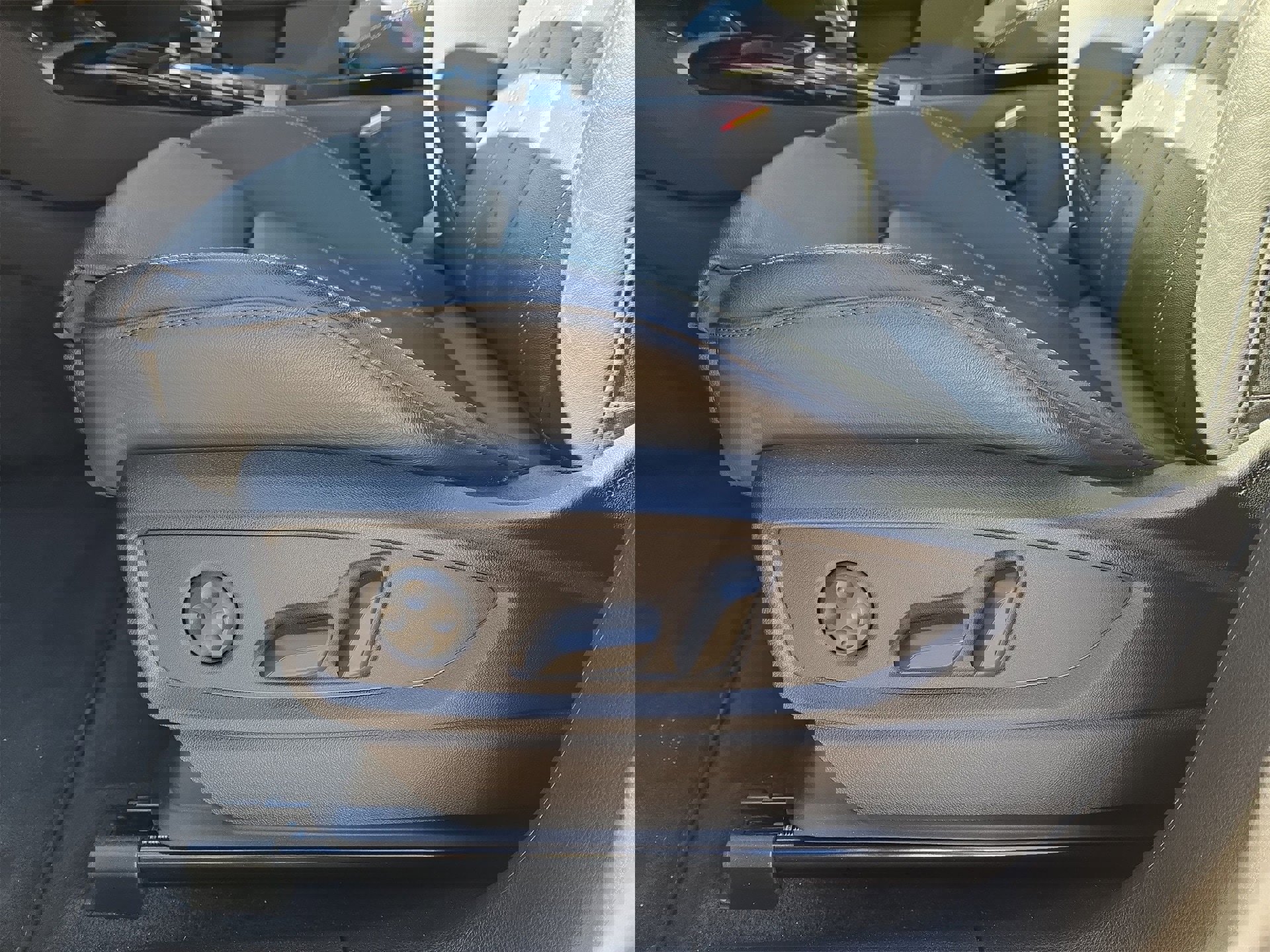 Certified 2024 Audi Q5 2.0T Premium w/ Convenience Package image 17