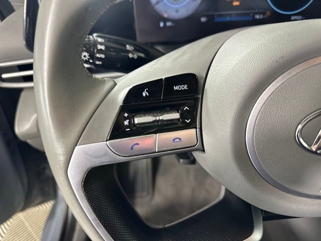 Certified 2023 Hyundai Elantra SEL w/ Convenience Package image 15