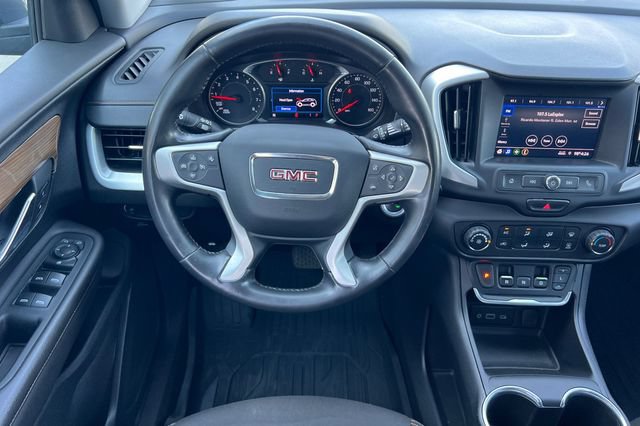 Used 2020 GMC Terrain SLE w/ LPO, Floor Liner Package AWD/4WD image 17