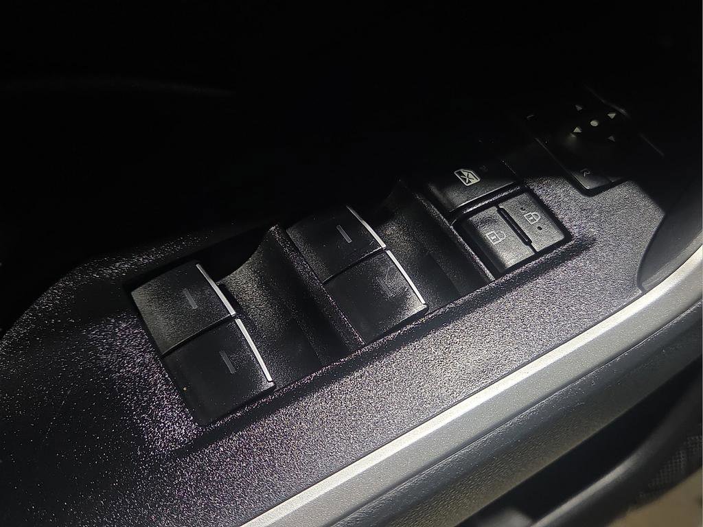 Certified 2024 Toyota RAV4 SE w/ Convenience Package AWD/4WD image 18