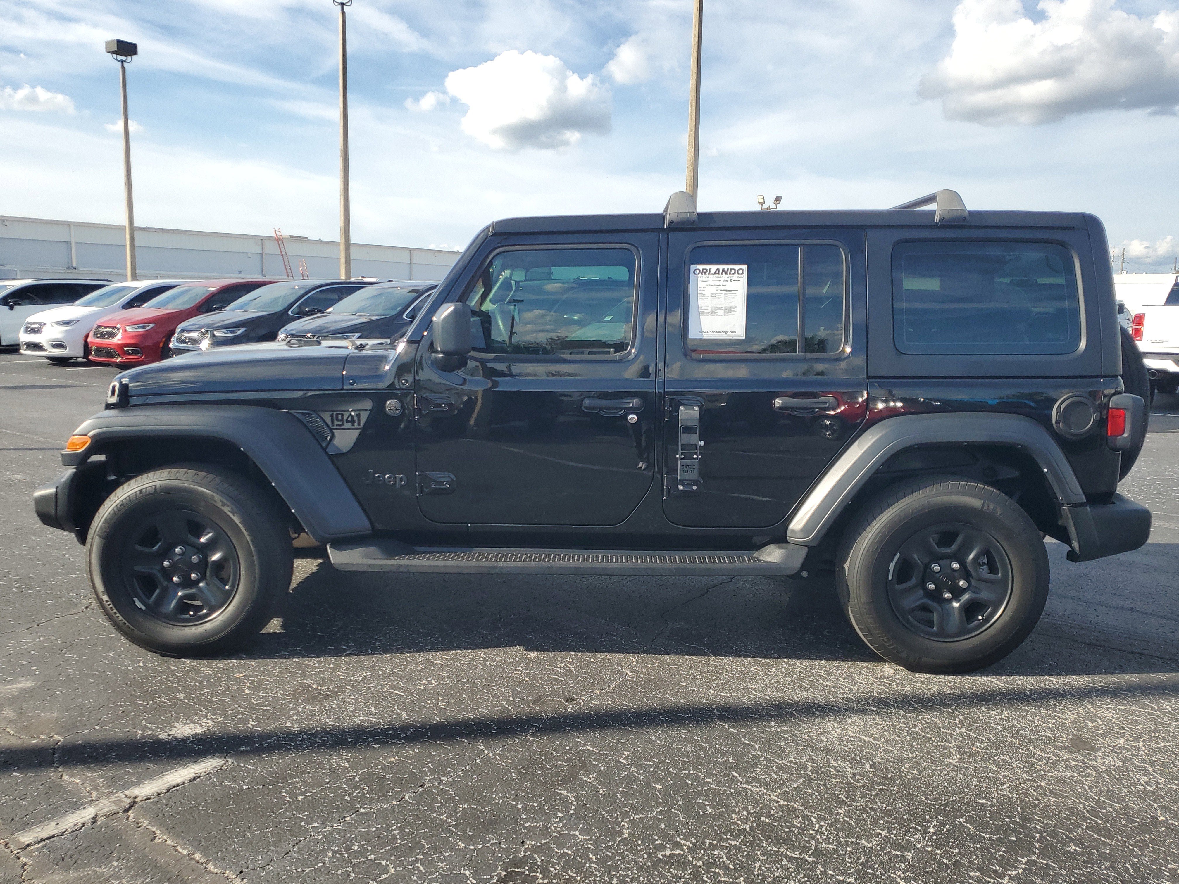 Used 2023 Jeep Wrangler Sport image 9