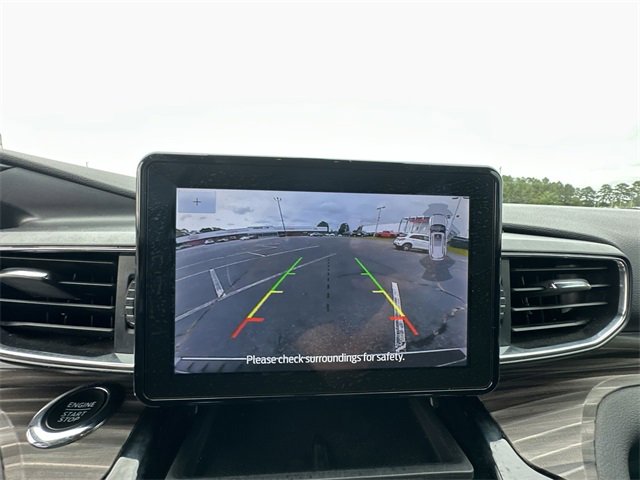 Used 2023 Ford Explorer Limited w/ Equipment Group 301A image 23