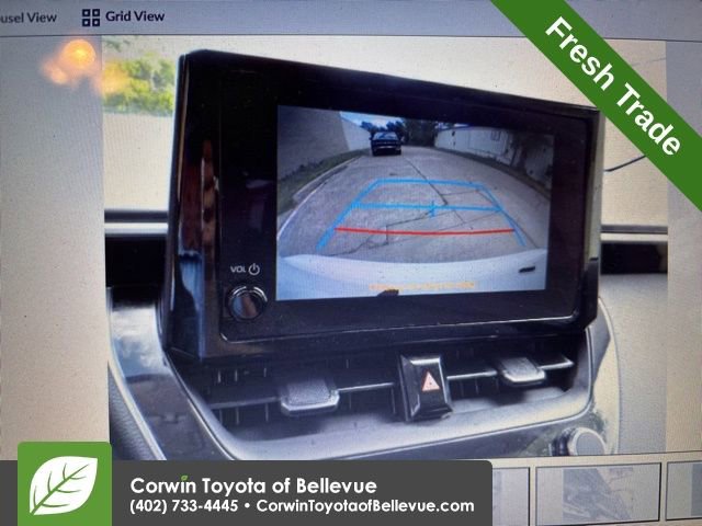 Used 2025 Toyota Corolla LE image 12