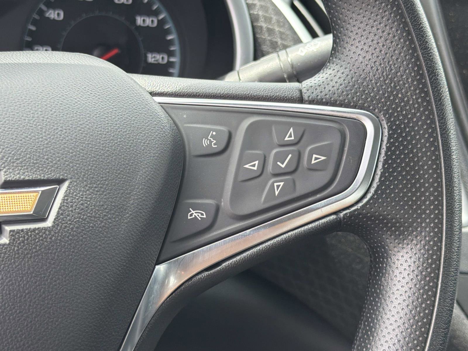 Used 2024 Chevrolet Malibu LT image 10
