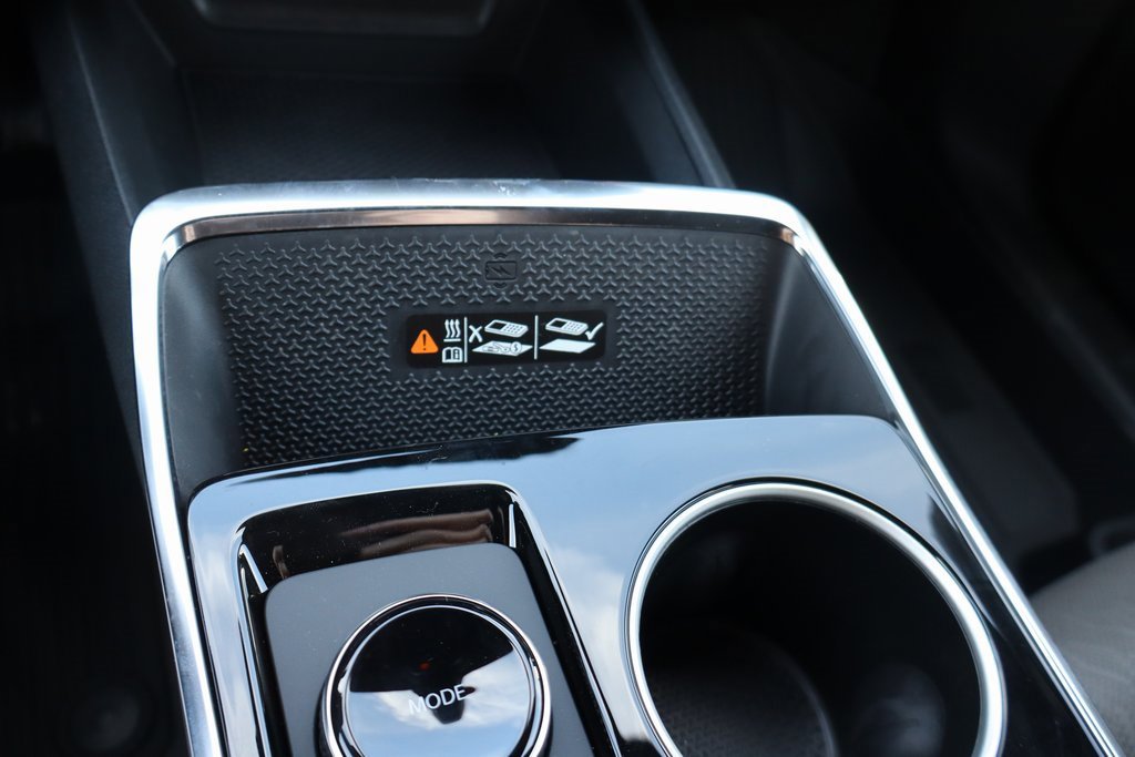 New 2026 Chevrolet Equinox LT w/ Convenience Package II image 14